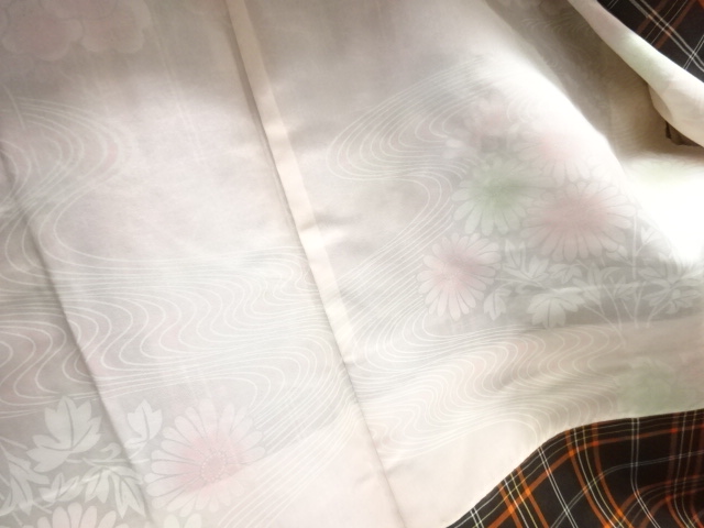  未使用品　格子織出し米沢紬羽織